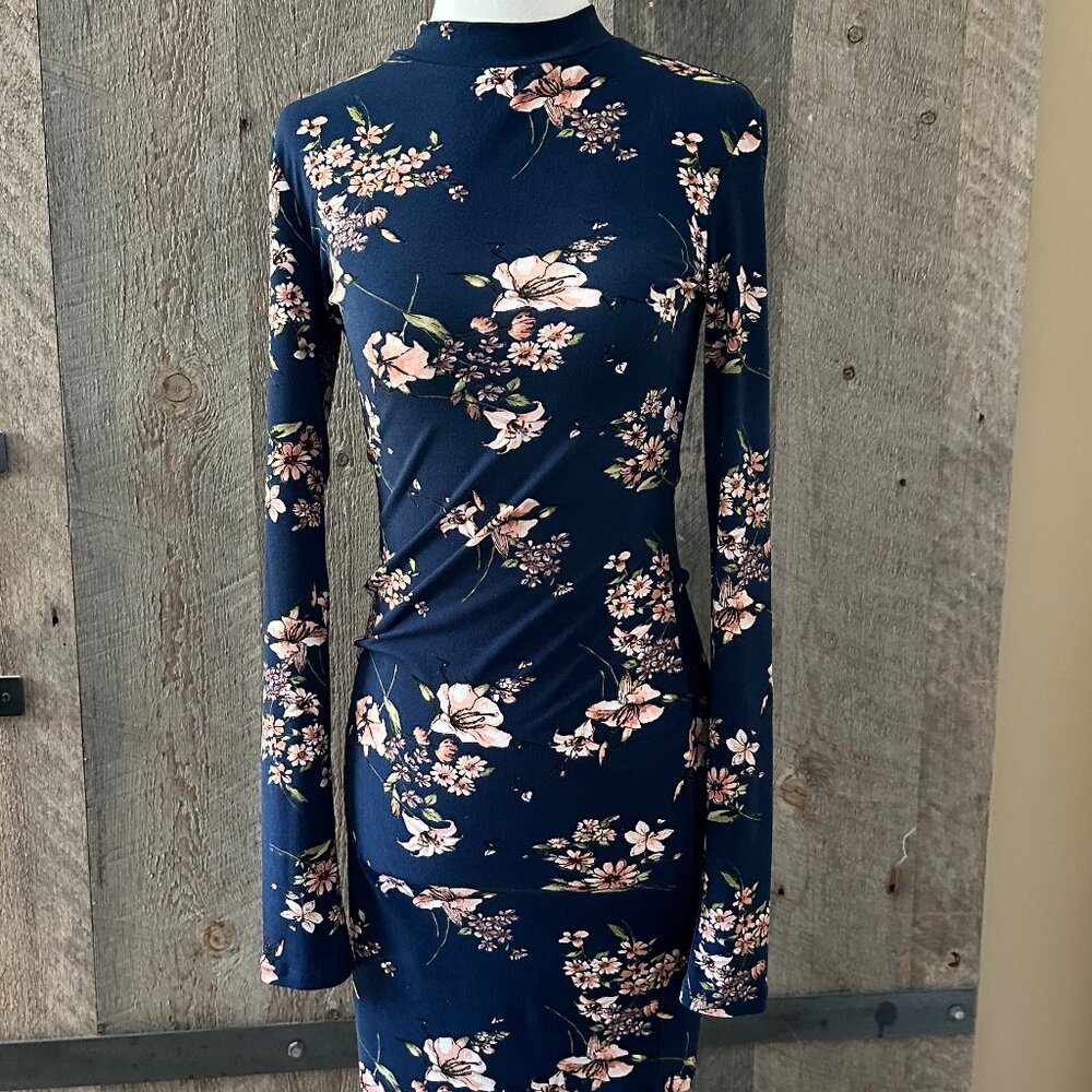 Navy Floral Dress Size Small from Forever 21